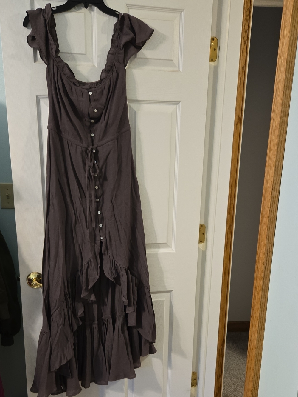 Ruffled High-Low Midi Dress in Charcoal